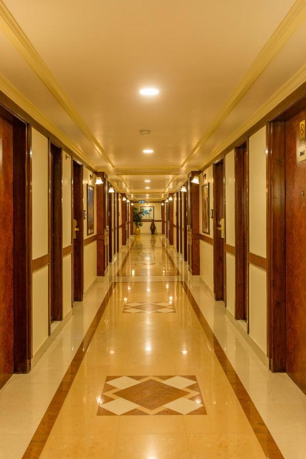 The Grand Regency Ξενοδοχείο Rajkot Εξωτερικό φωτογραφία