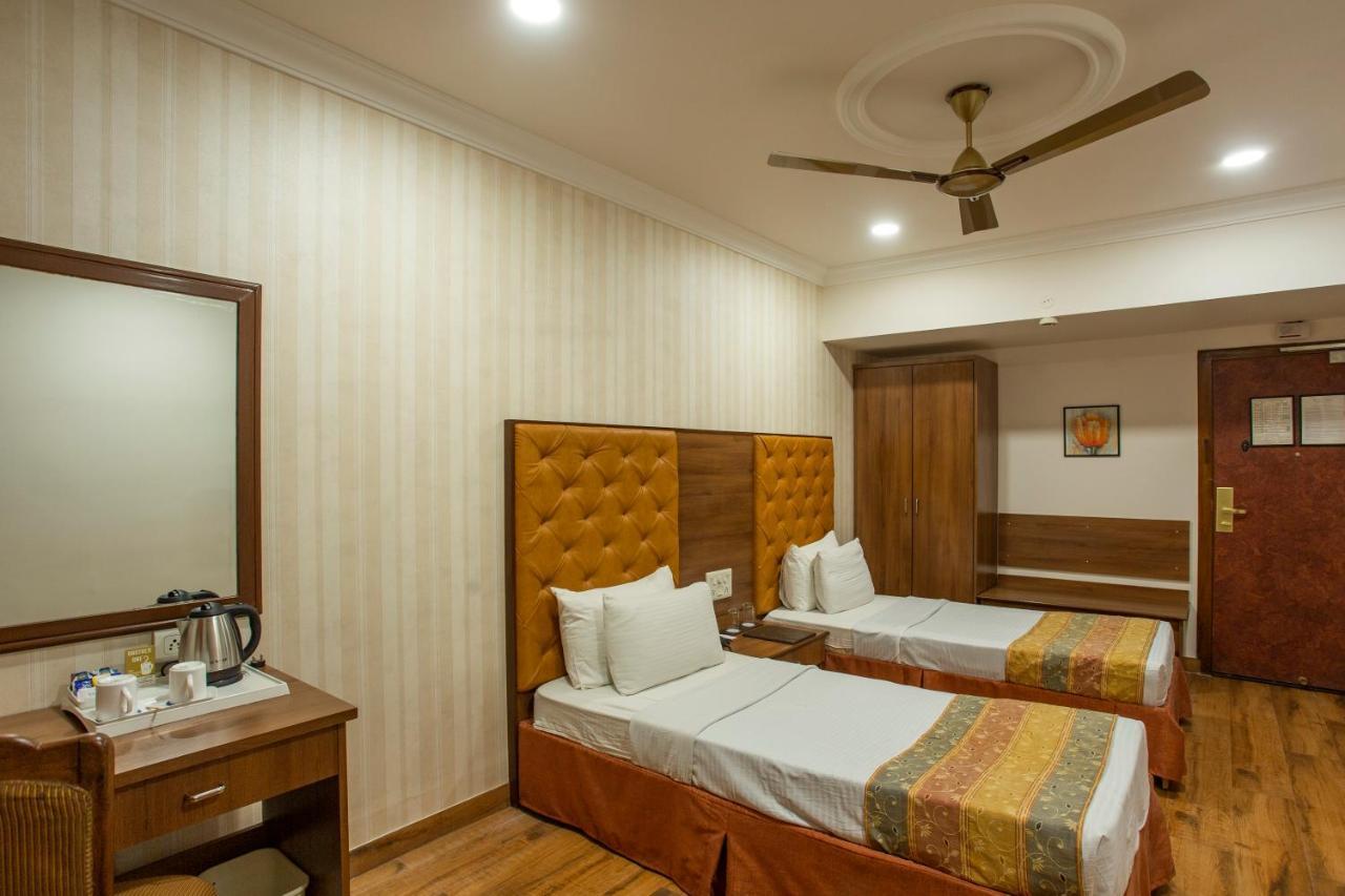 The Grand Regency Ξενοδοχείο Rajkot Εξωτερικό φωτογραφία
